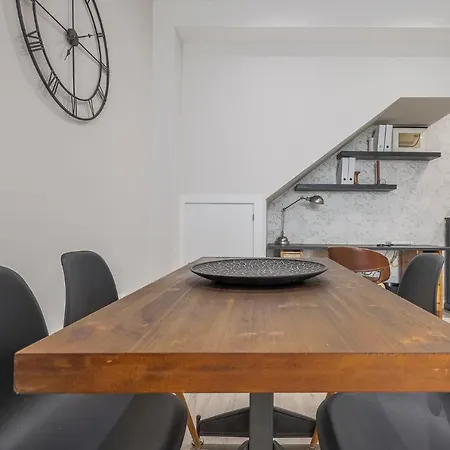 Minimalismo De Vanguardia Con Altas Calidades 1 Br Апартаменты *